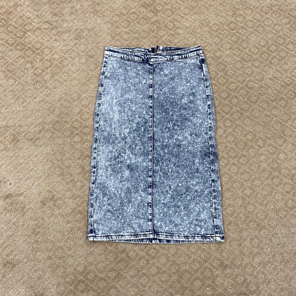 Iris Jeans Acid Wash Jean Pencil Skirt